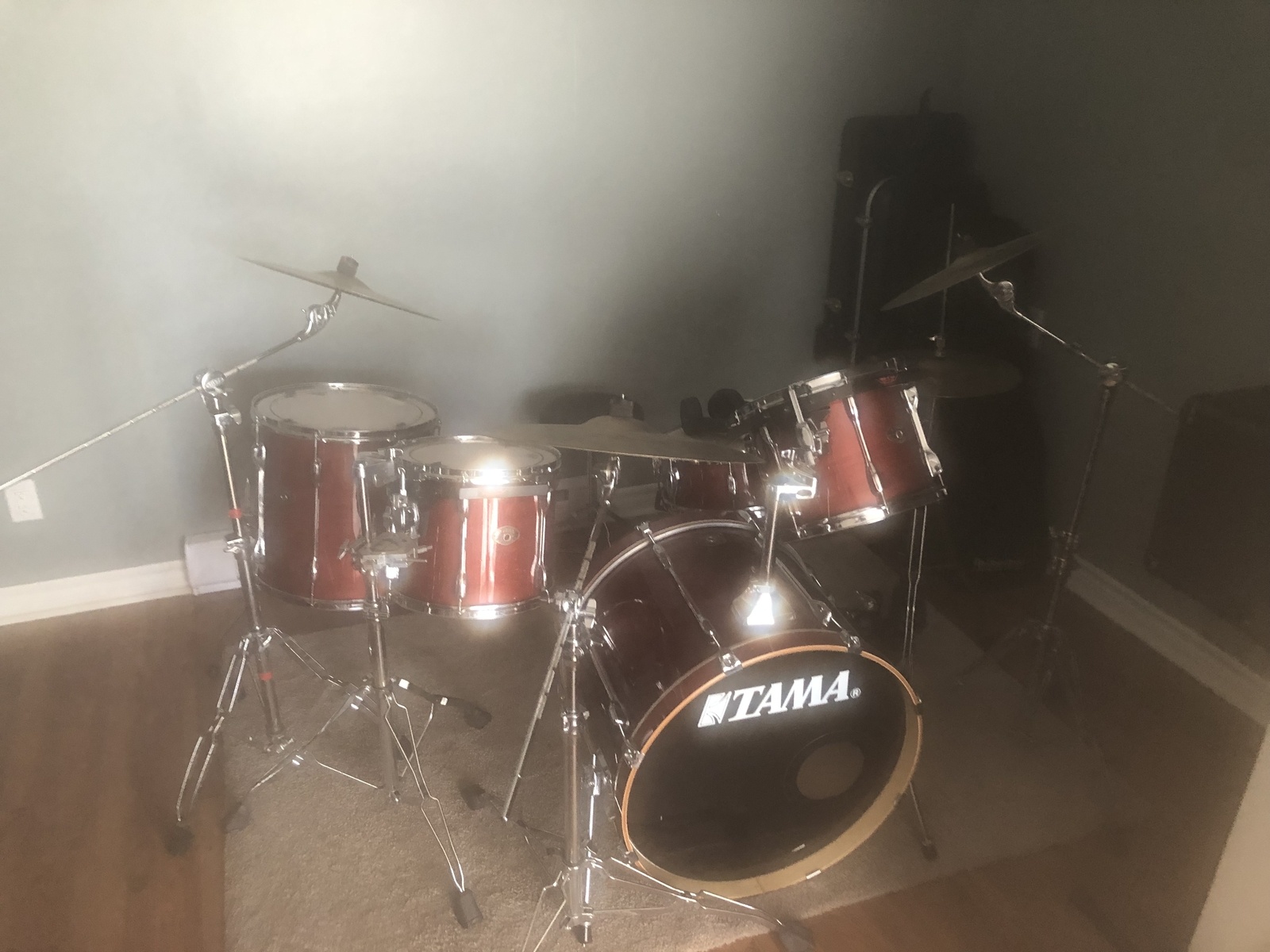 Drum Kit by lyric featuring Tama Rockstar 5 Piece Drum Kit