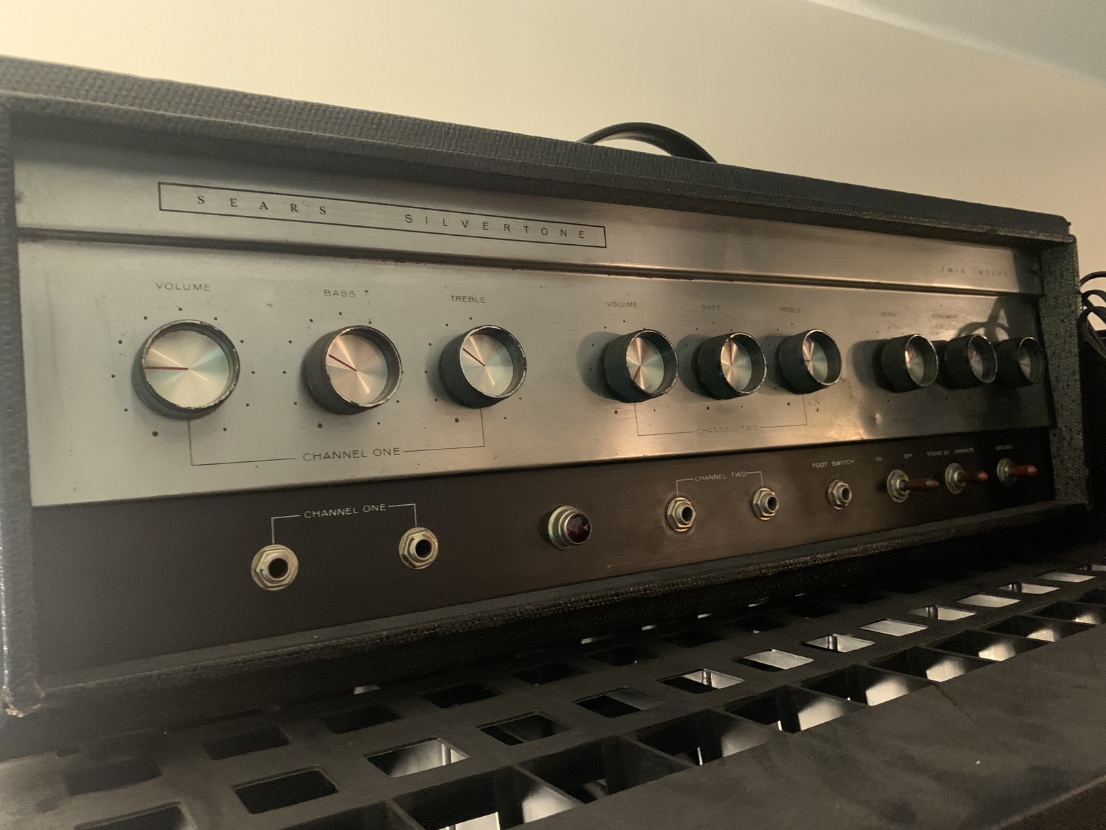 Music Gear Setup by jamescassidy featuring Silvertone 1484 Twin Twelve