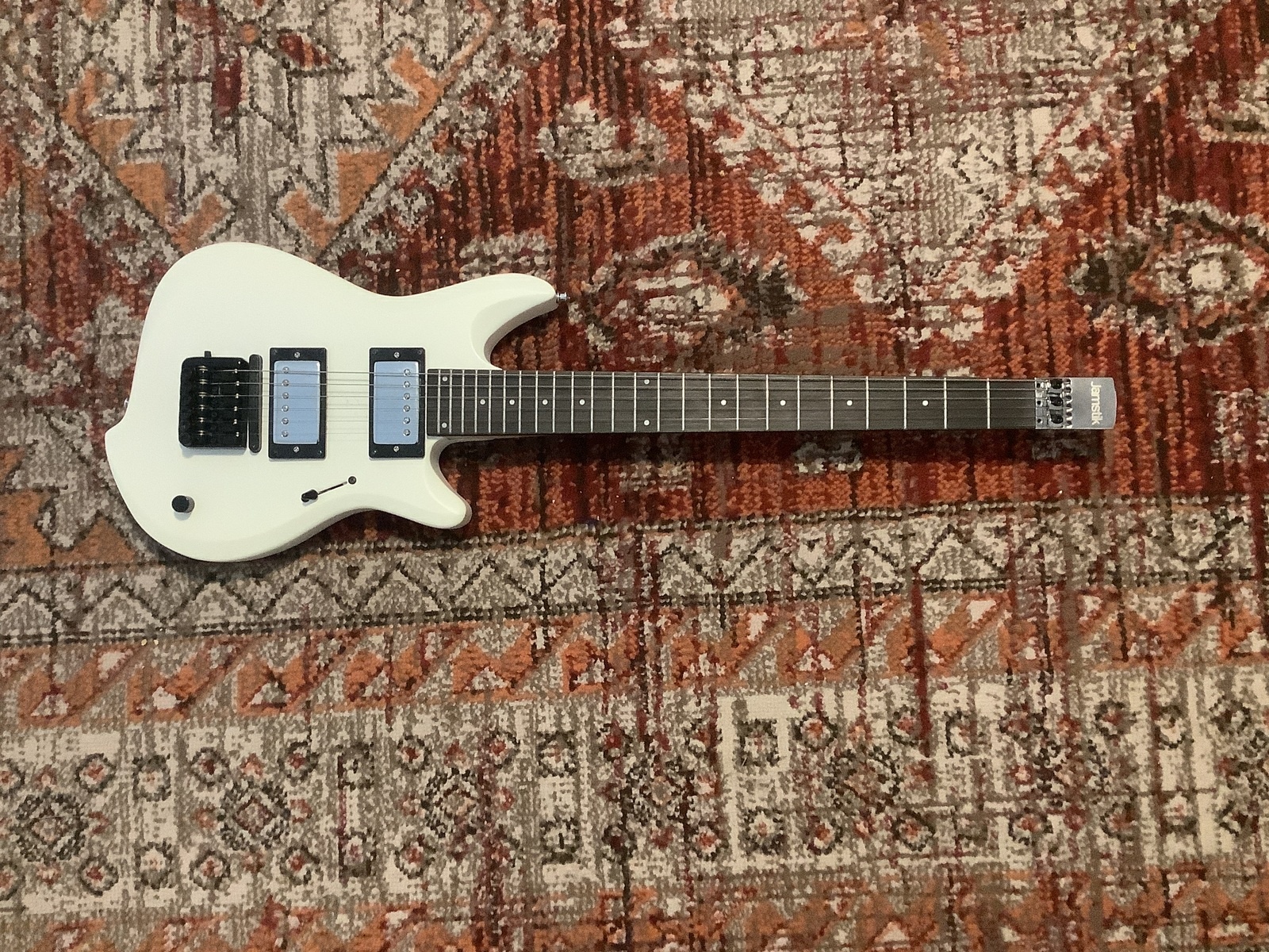 Music Gear Setup by scarlaet featuring Jamstik Studio MIDI Guitar