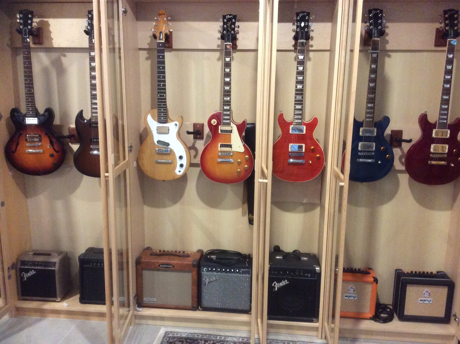 Gibson Amp Rig by iannash featuring Gibson ES-339, Gibson SG 50's Tribute, and Gibson Marauder and 6 more pieces of gear