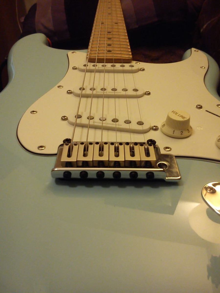 Music Gear Setup by m4rk3h featuring Squier Deluxe Stratocaster