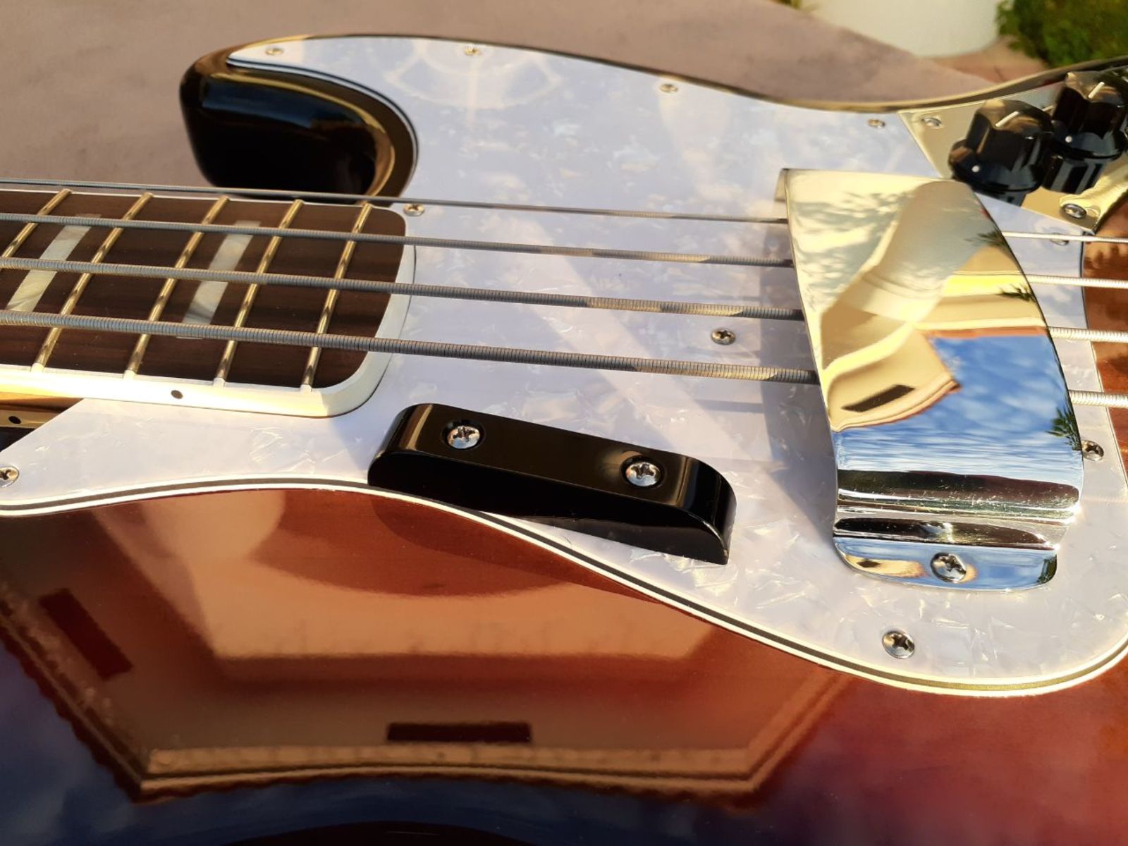 Music Gear Setup by jeremy_crockett featuring Fender Vintera '70s Jazz Bass