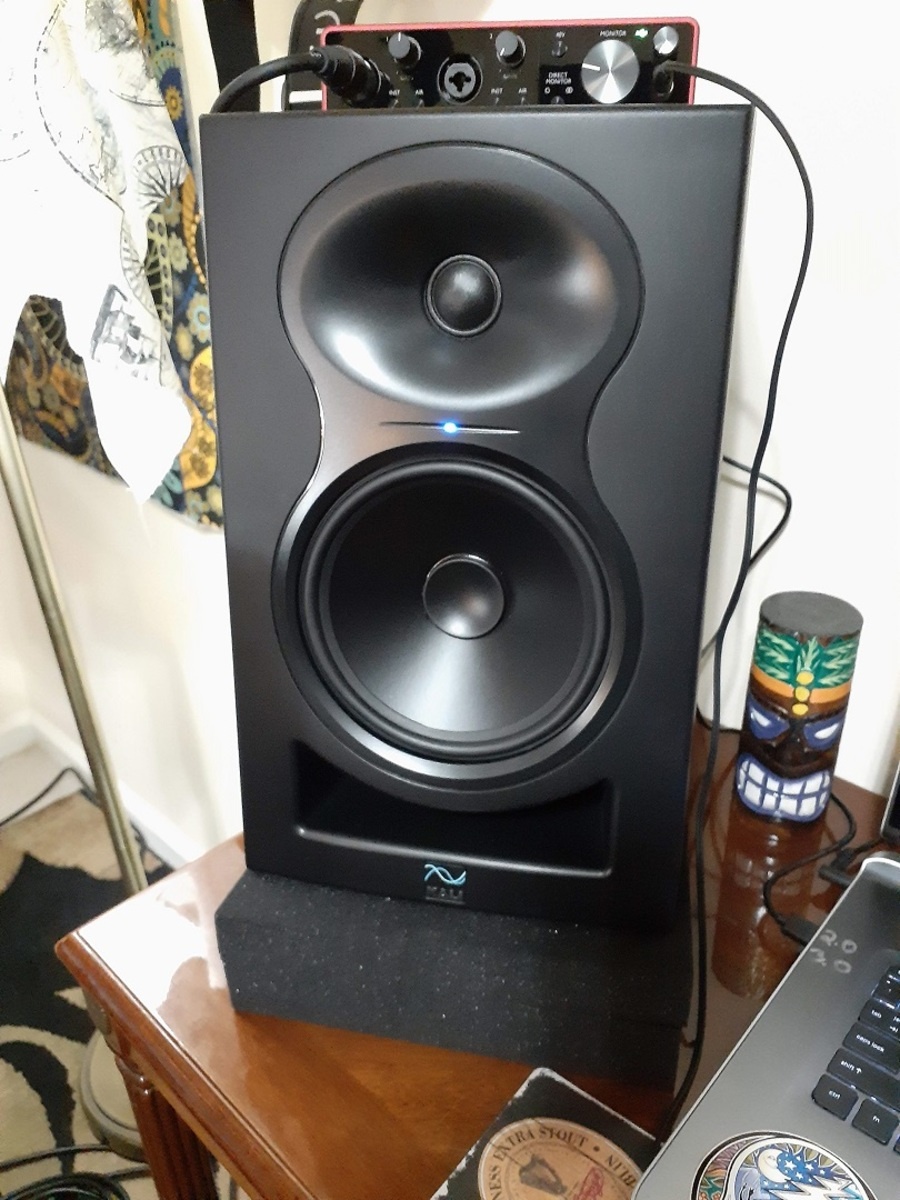 Studio Setup by jeremy_crockett featuring Kali Audio LP-6 Studio Monitors