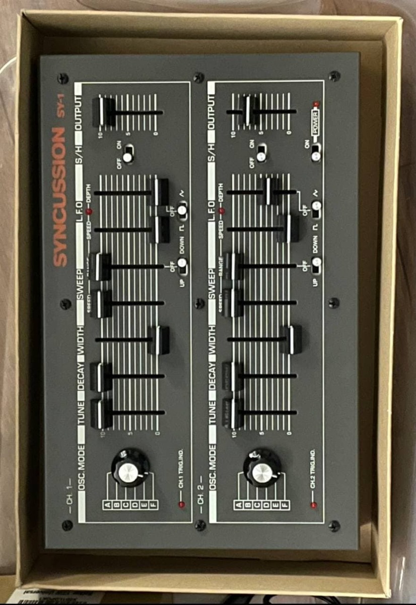 Synth Setup by bubbajones featuring The Human Comparator Syncussion SY-1 Rev2