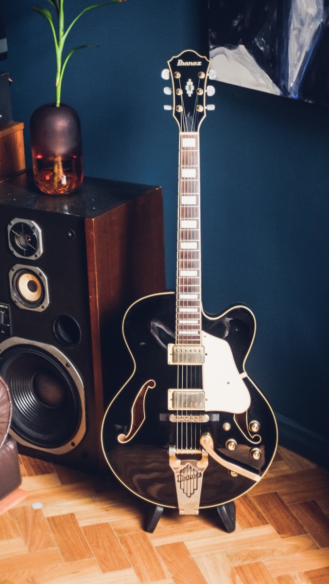 Music Gear Setup by t00leo featuring Ibanez Artcore AF75TDG, Ibanez AF75TDG Artcore, and Ibanez AF75 TDG