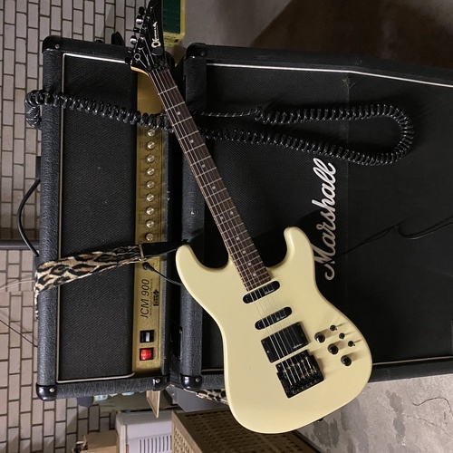 Charvel Model 4 - ranked #854 in Solid Body Electric Guitars 