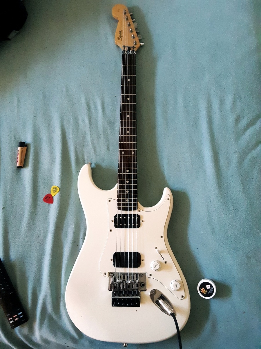 Music Gear Setup by tommy_dawson featuring Squier Stagemaster HH