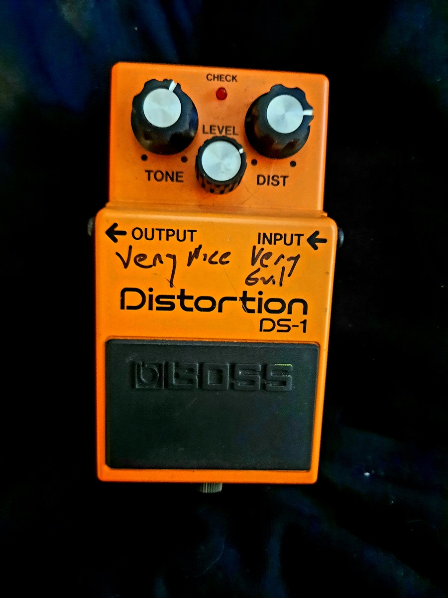 Pedalboard by tommy_dawson featuring Boss DS-1 Distortion