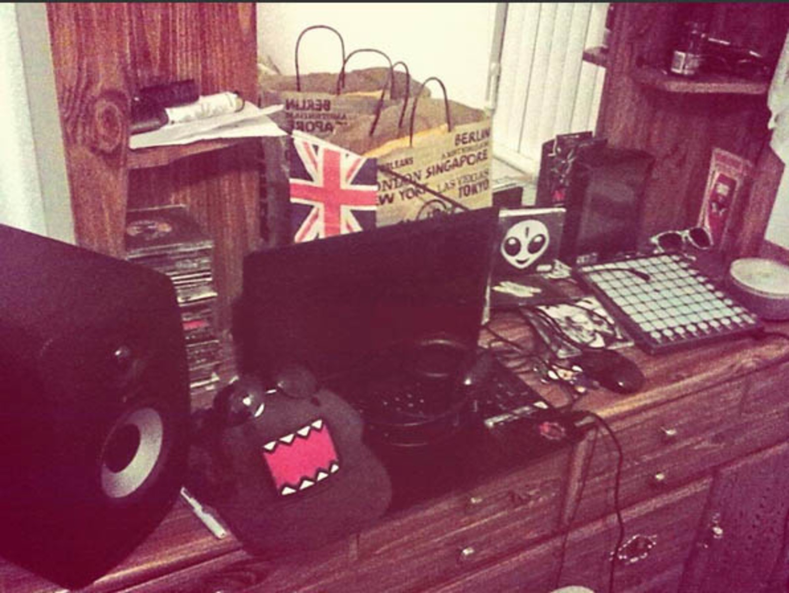 pavalon's music gear photo