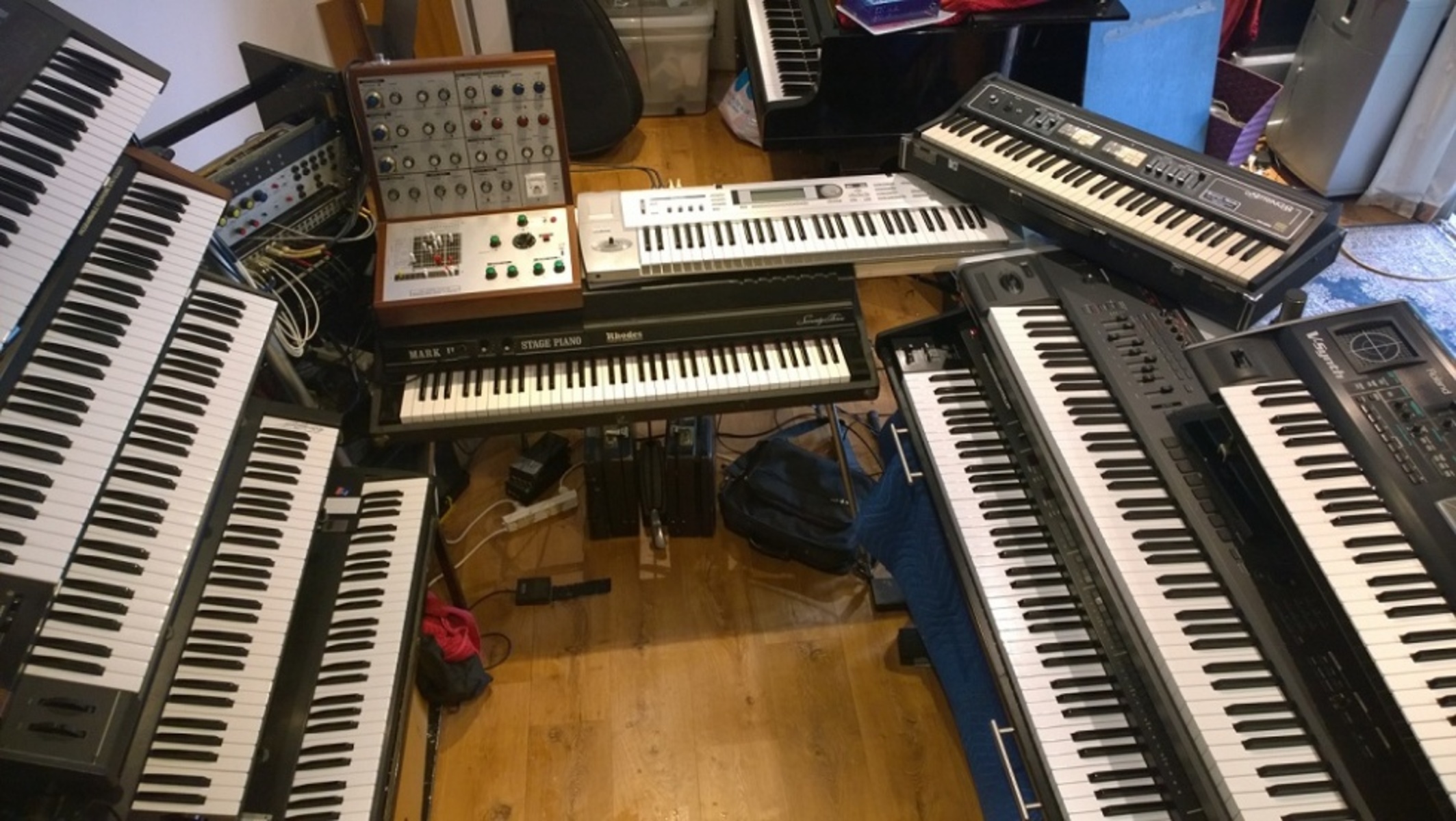Electronic Synth Setup by mach4 featuring Korg Triton Le61, Fender Rhodes Mark II Stage Piano 73, and KORG Oasys 88-Key Workstation and 13 more pieces of gear