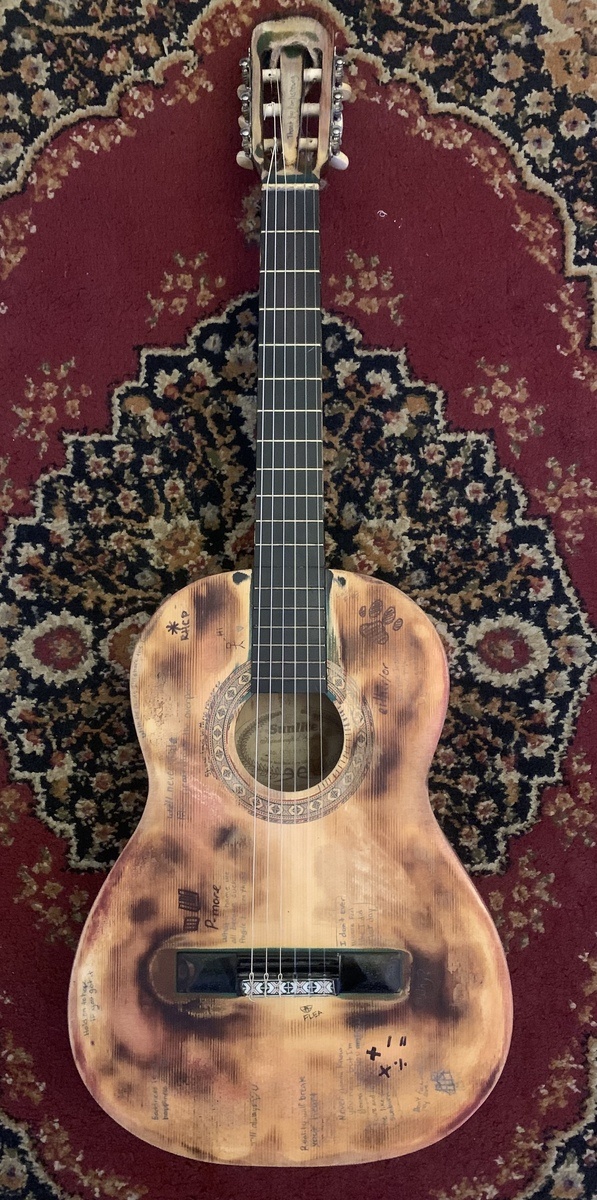 Music Gear Setup by alex_casillas featuring Sunlite acoustic guitar with nylon strings