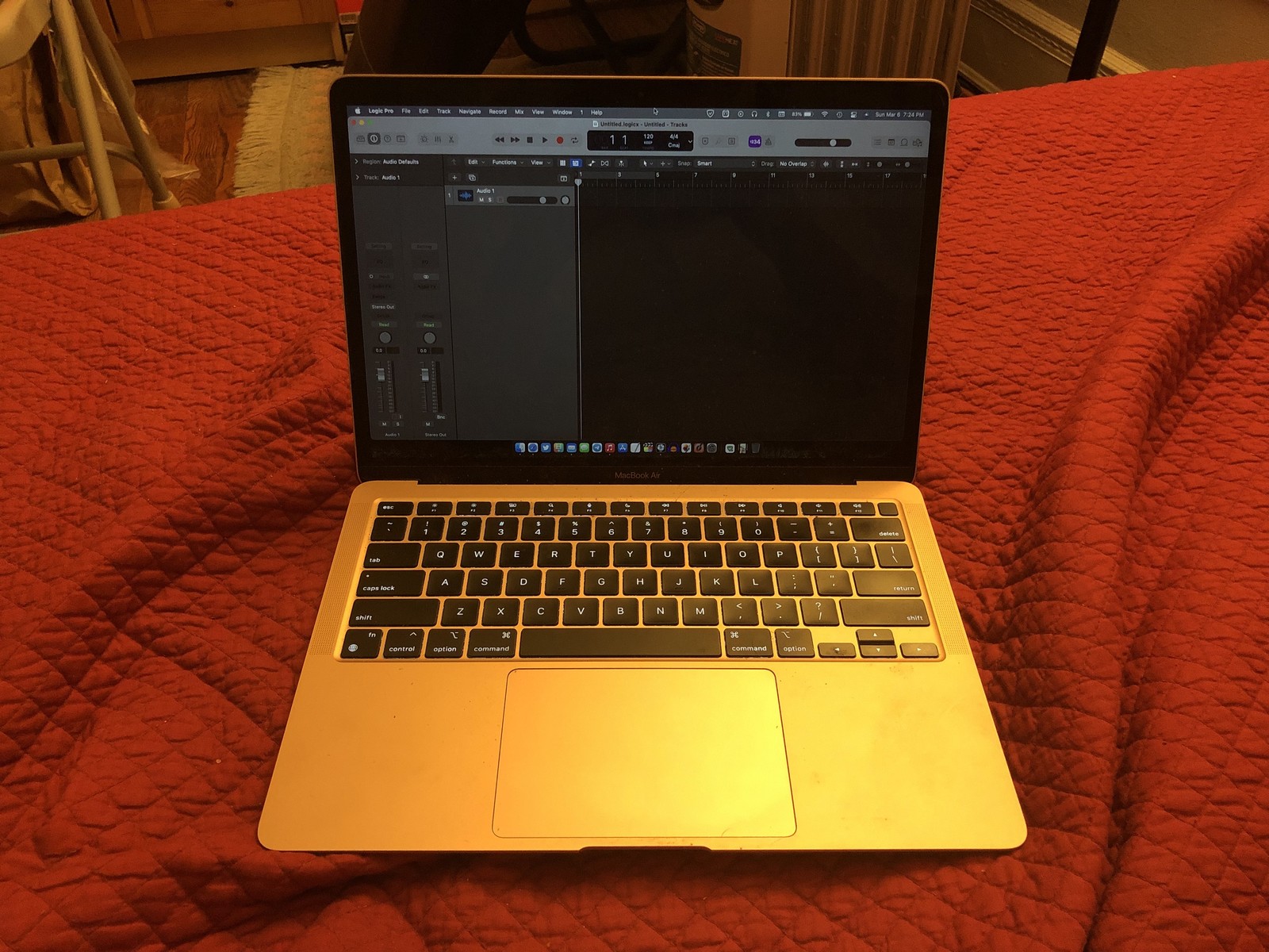 Music Gear Setup by erice549 featuring Apple MacBook Air (General) and Apple Logic Pro