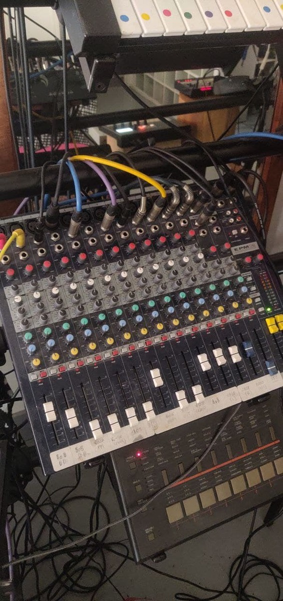 Studio Setup by tancredec featuring Soundcraft EPM 12