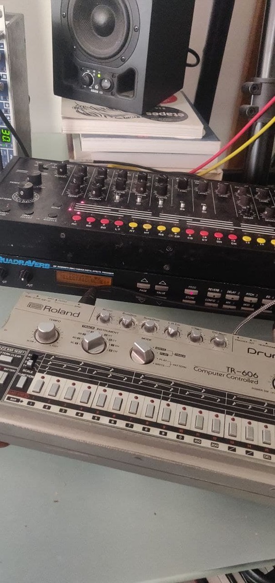 Electronic Studio Setup by tancredec featuring Acidlab Miami, Roland TR-606 Drumatix, and Alesis Quadraverb and 2 more pieces of gear