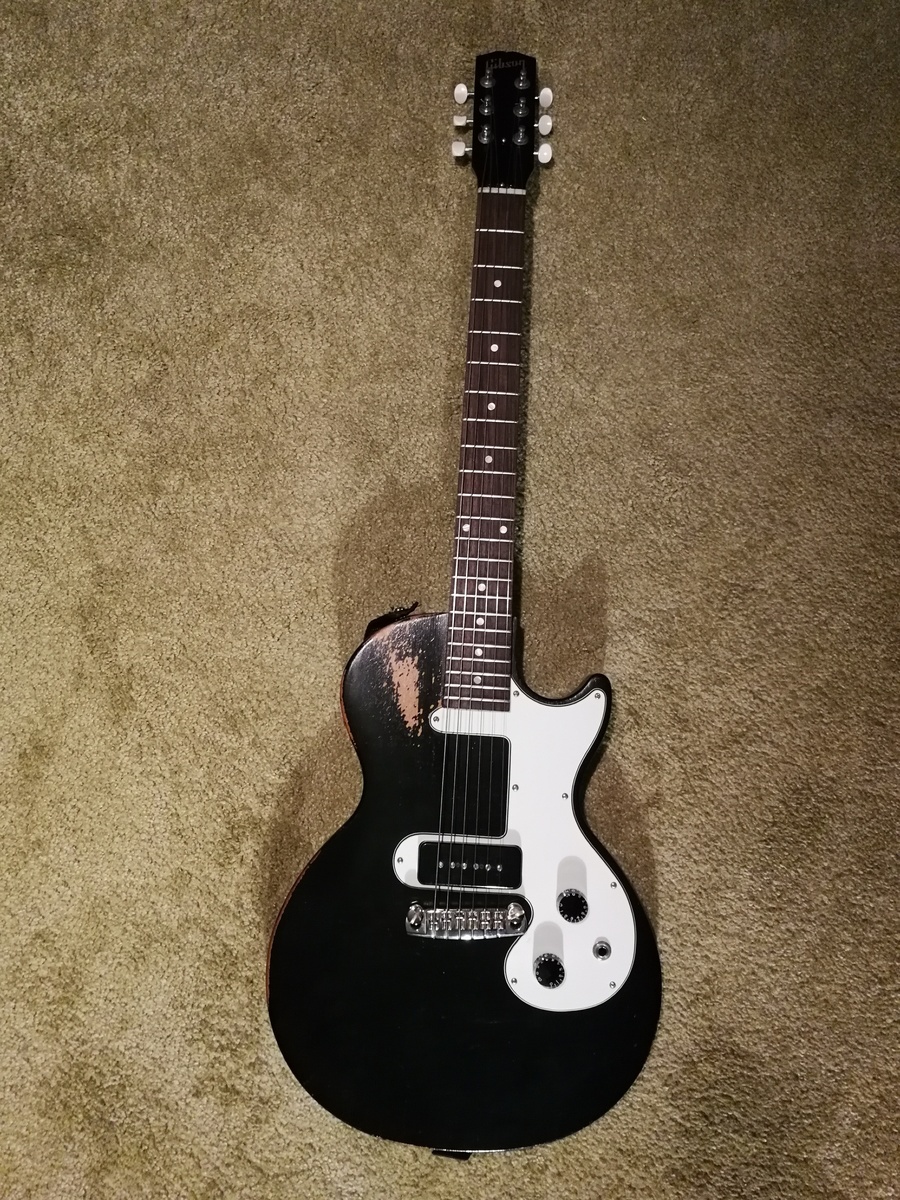 Music Gear Setup by dodek featuring GIbson Melody Maker 2011