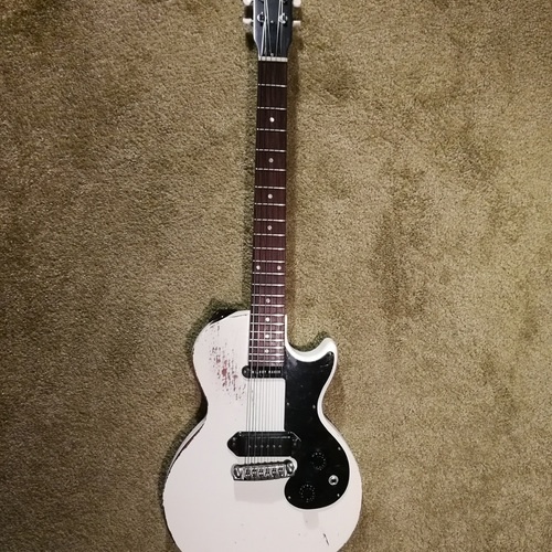 Photo of GIbson Melody Maker 2011