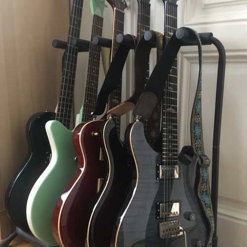 Photo of Gretsch G Brand Strap Blue/Orange and more gear in a guitar