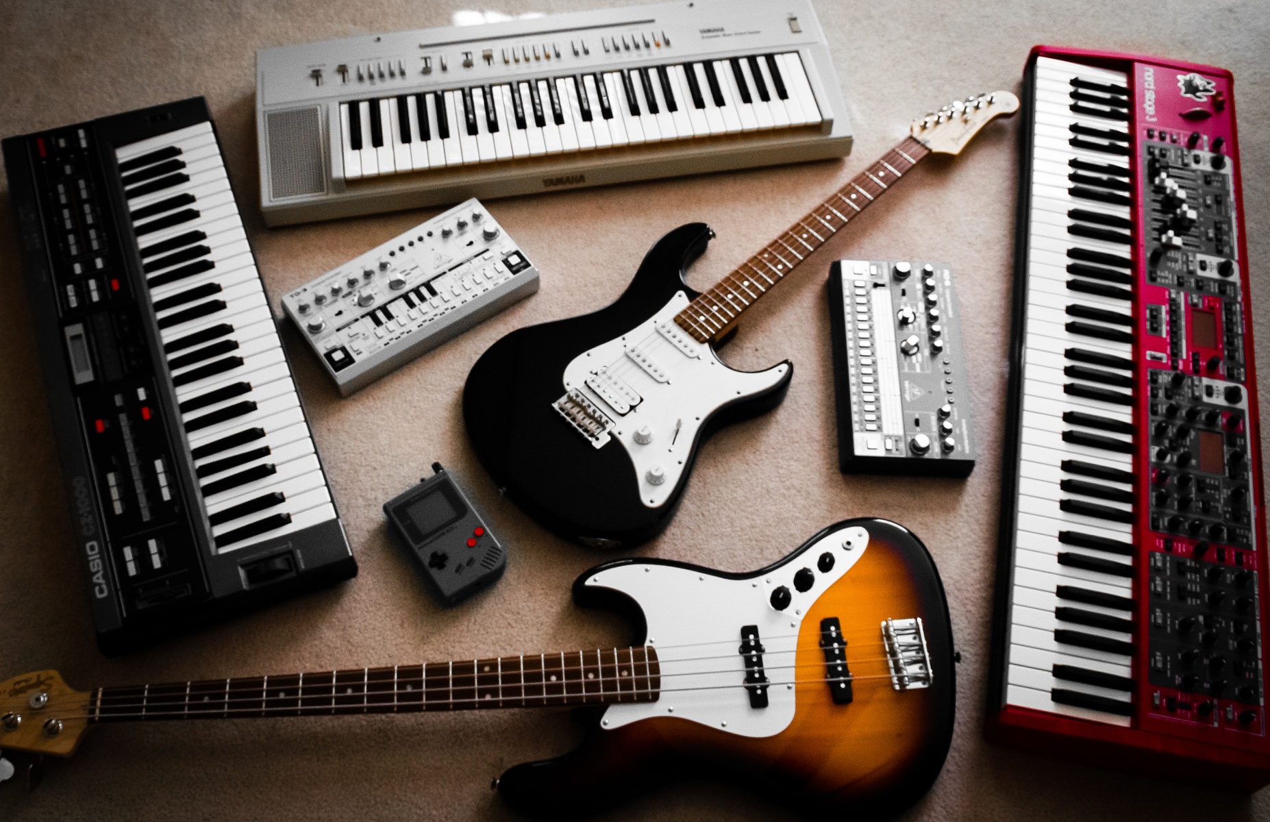 Electronic Synth Setup by transistorbased featuring Casio CZ-1000, Yamaha PS-20, and Behringer TD-3-SR and 4 more pieces of gear