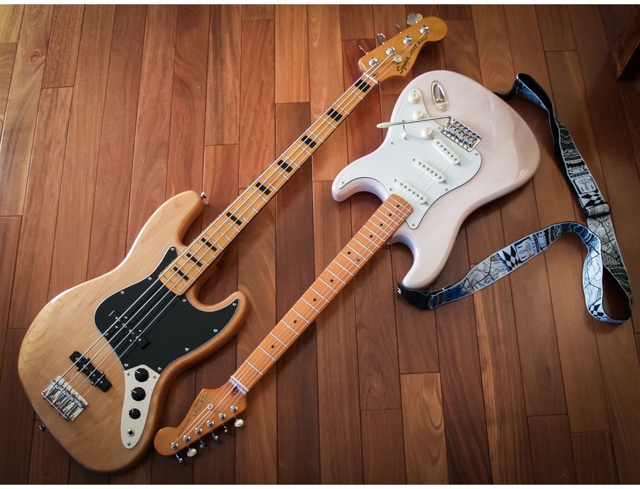 Photo of Squier Classic Vibe 50's Stratocaster and more gear in a guitar and Bass