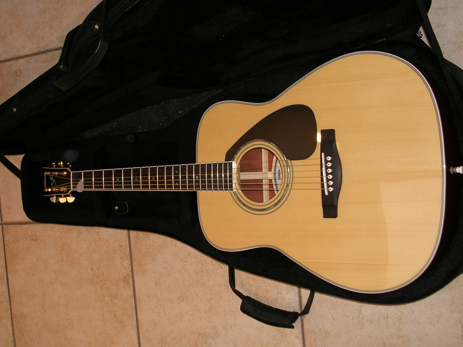 Music Gear Setup by oedipoes featuring Yamaha FG-433S