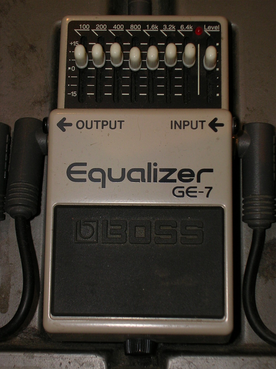 Pedalboard by oedipoes featuring Boss GE-7 Graphic Equalizer