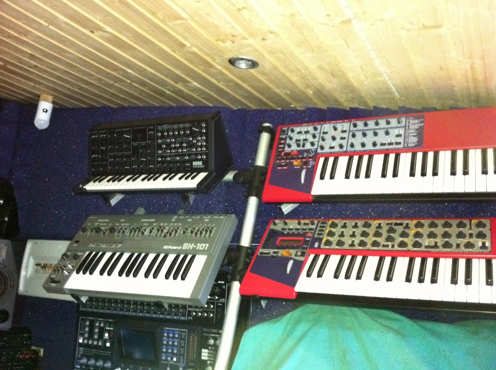 Electronic DJ Setup by rettervondunkel featuring Roland SH-101, Korg MS-20, and Clavia Nord Lead 3 and 2 more pieces of gear