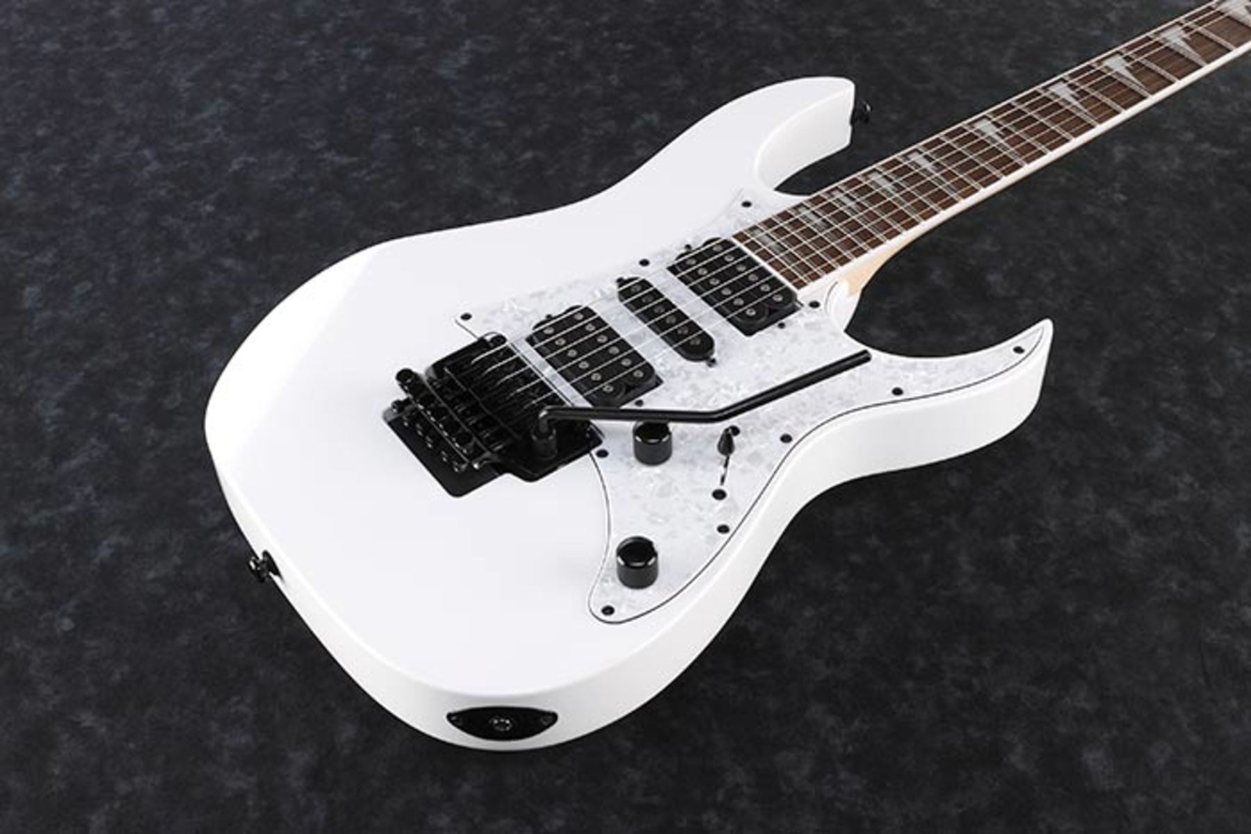 Music Gear Setup by seejaymcdonald featuring Ibanez RG450DX
