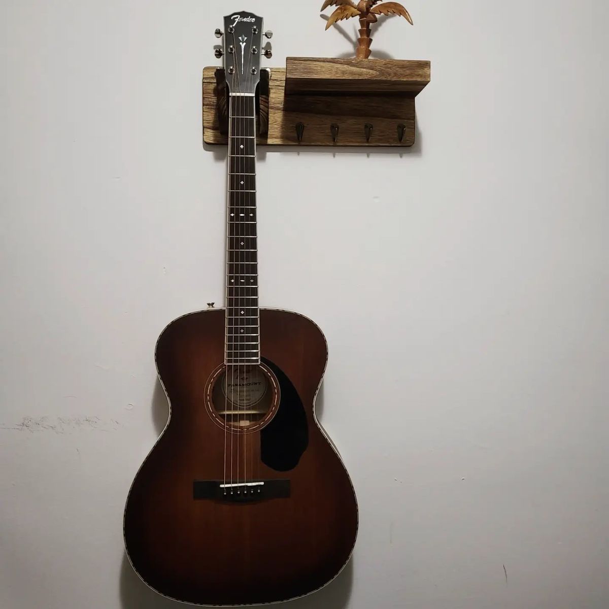 Music Gear Setup by fil1994 featuring Fender Paramount PO-220E All Mahogany Orchestra Acoustic-electric Guitar - Aged Cognac Burst