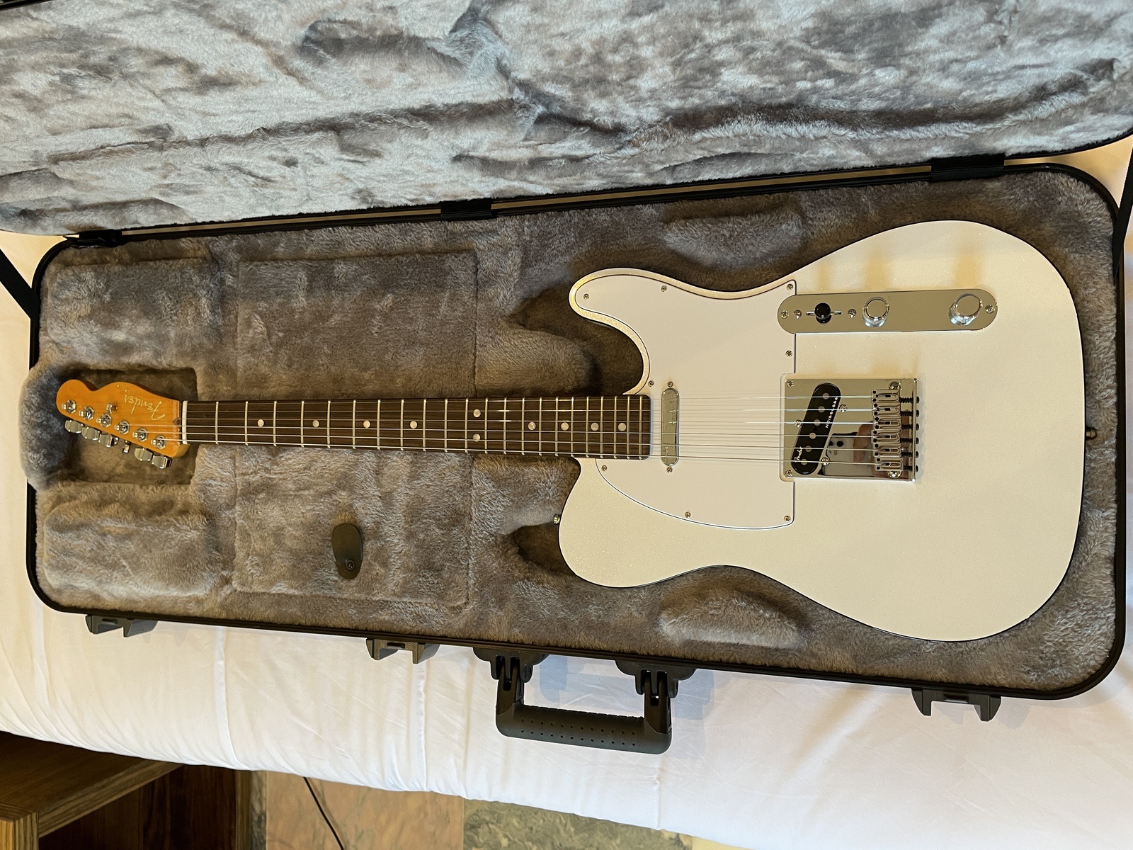 Music Gear Setup by indieman11 featuring Fender American Ultra Telecaster
