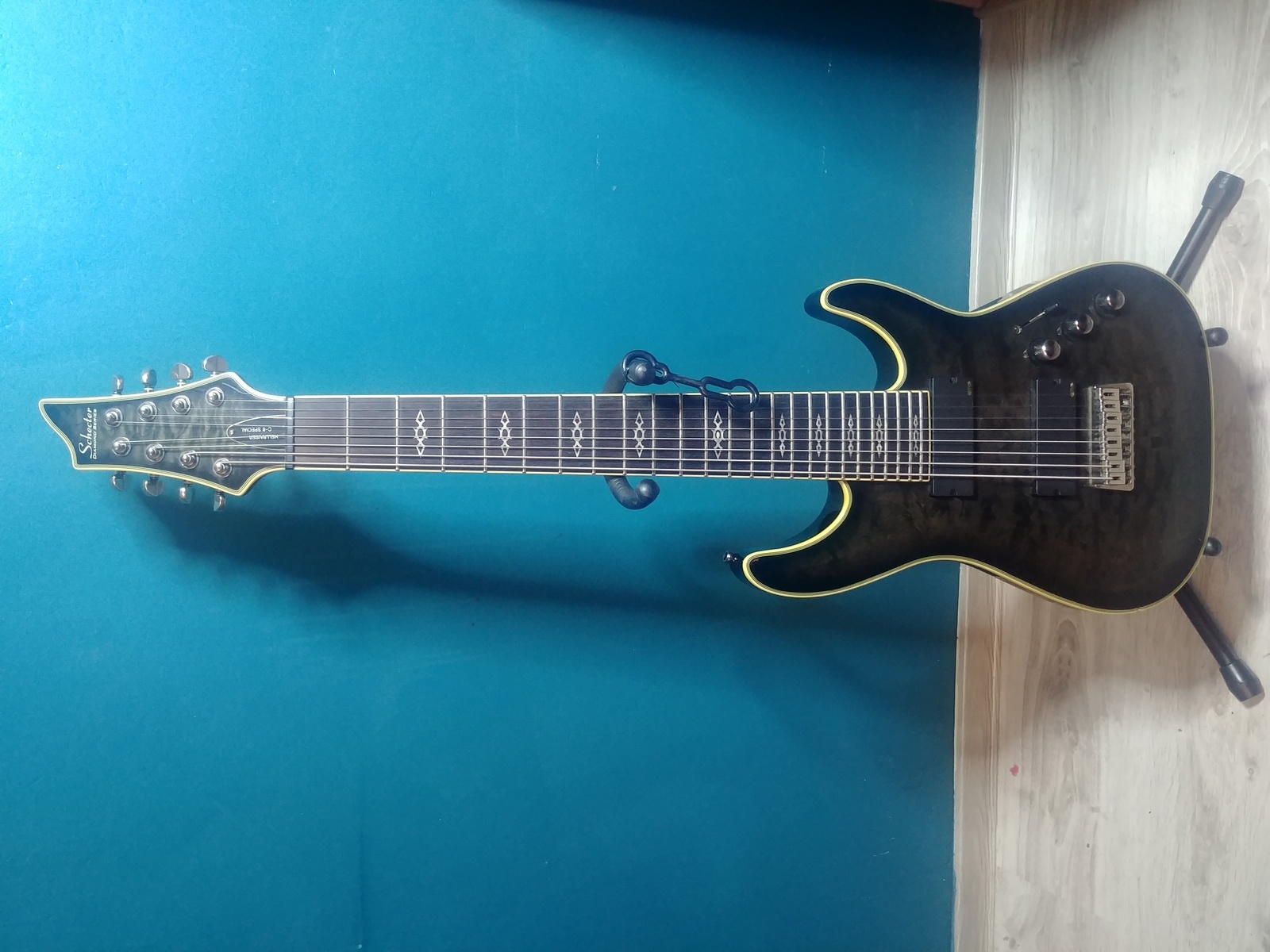 Music Gear Setup by floki_r featuring Schecter Hellraiser Special C-8 STBLK