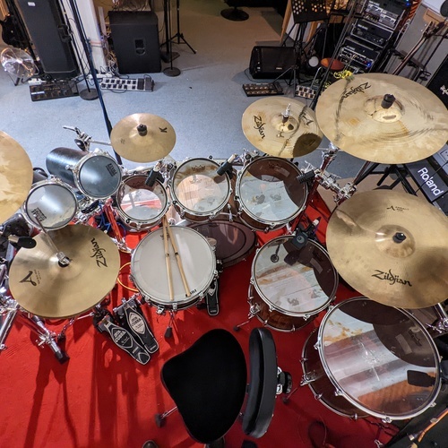 Photo of Tama Star (Walnut) and more gear in a drums