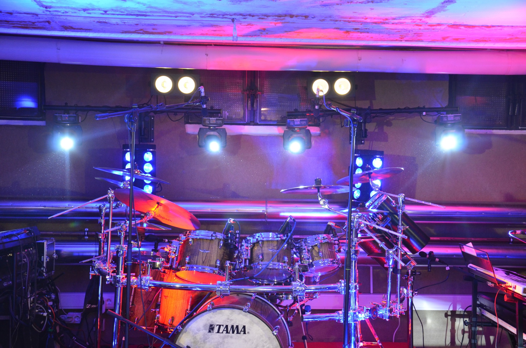leonharden's music gear photo