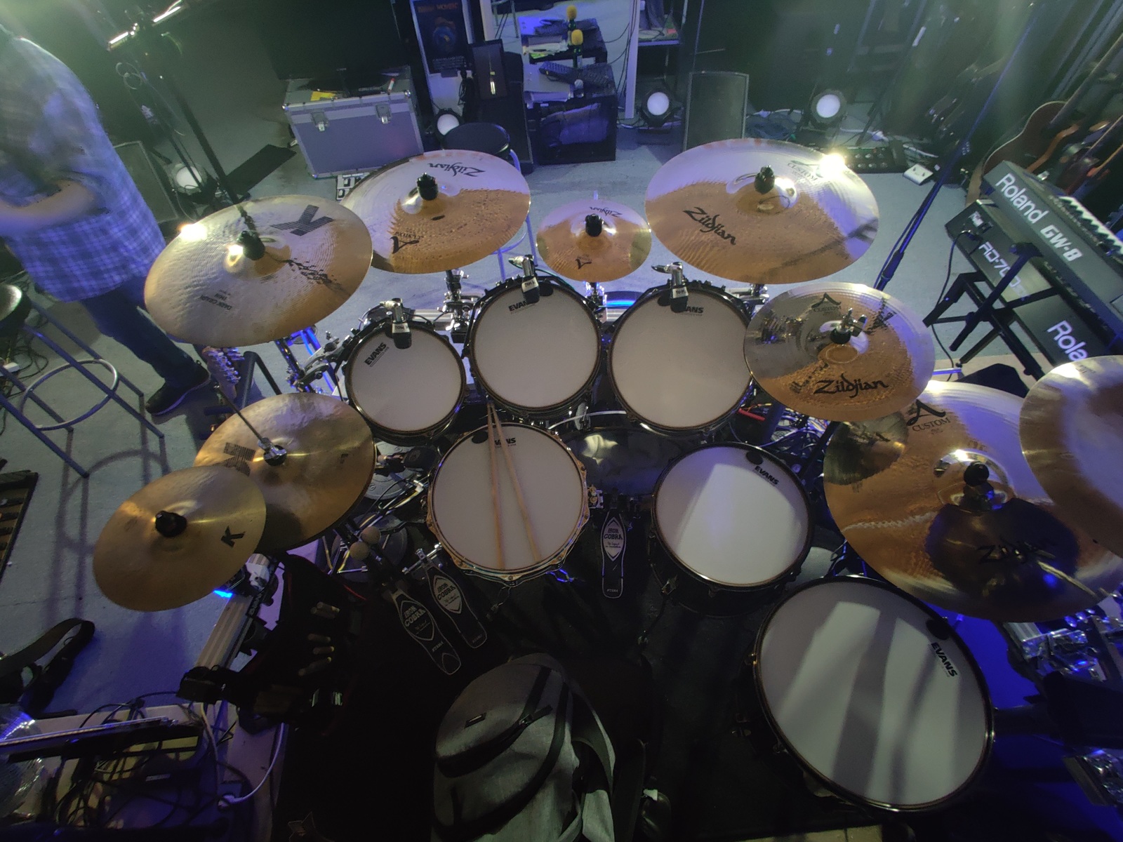 Metal Drum Kit by leonharden featuring Tama Hyperdrive Superstar Birch, Zildjian 10" A Custom Splash, and Zildjian 20" A Custom Ride and 2 more pieces of gear