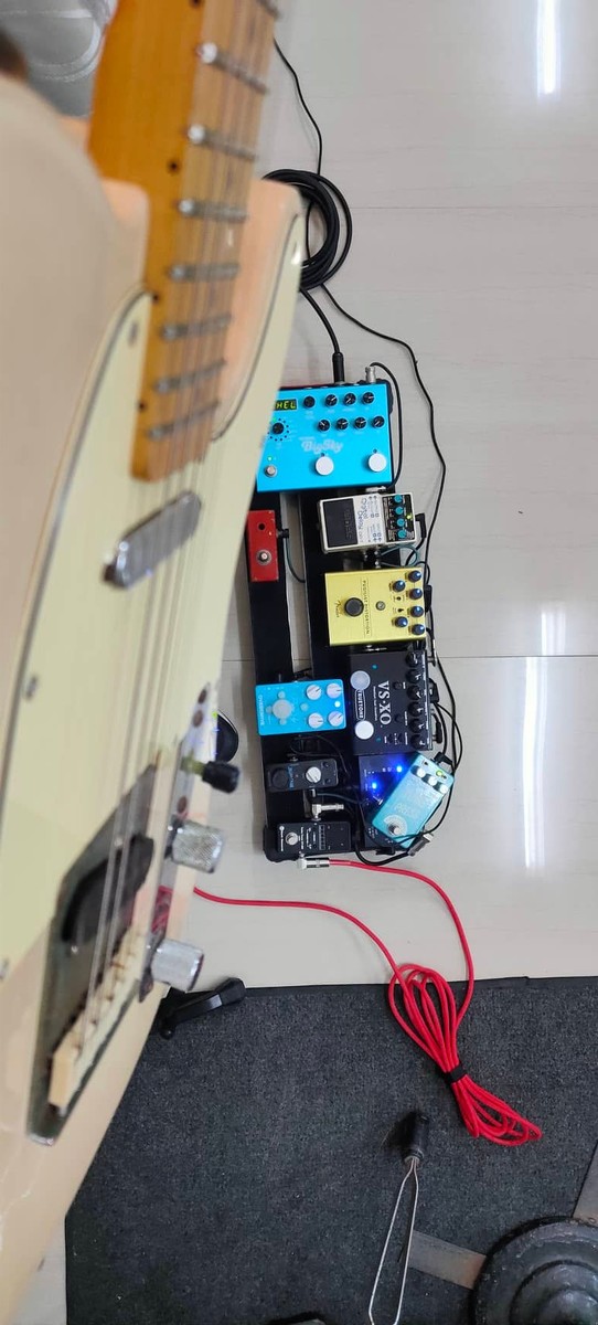 Pedalboard by jepatawaran featuring Fender Mexican Telecaster, Caline Pure Sky Overdrive, and Fender Pugilist Distortion and 6 more pieces of gear