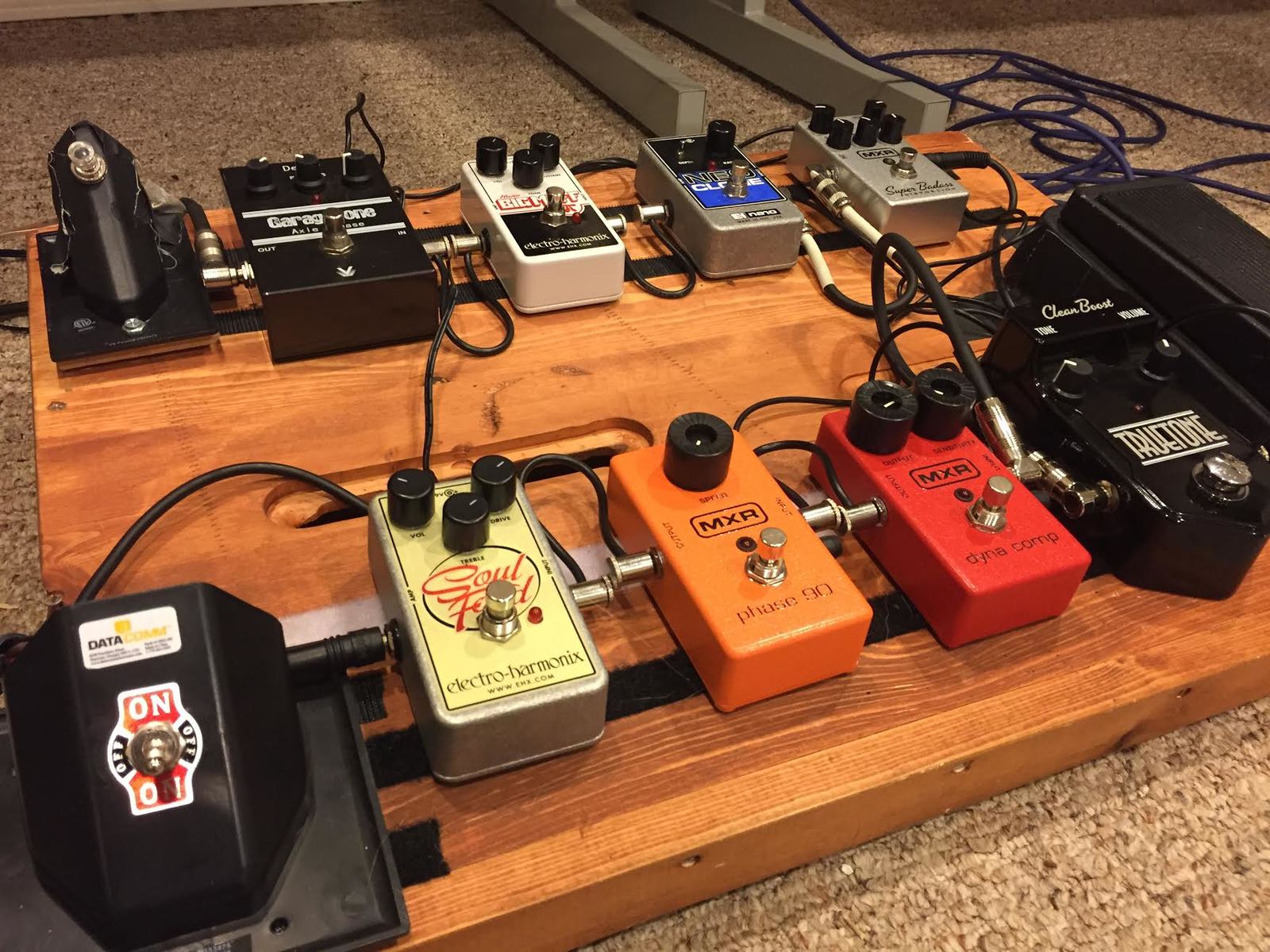 MXR Pedalboard by benshenmusic featuring MXR M102 Dyna Comp, MXR M101 Phase 90, and Electro-Harmonix Soul Food and 2 more pieces of gear