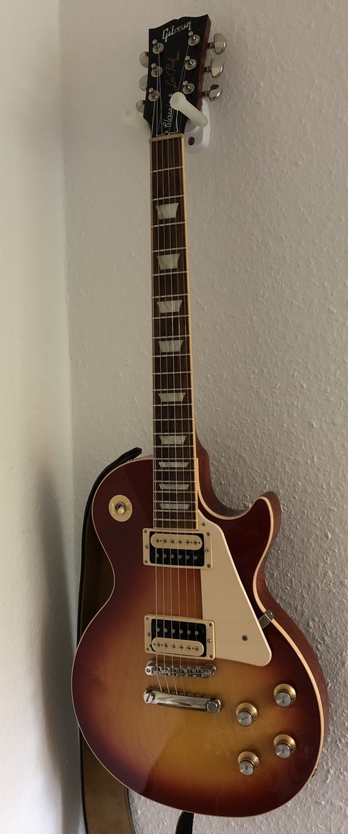 Music Gear Setup by beatthepete featuring Gibson Les Paul Classic and Gibson 2019 Gibson Les Paul Classic