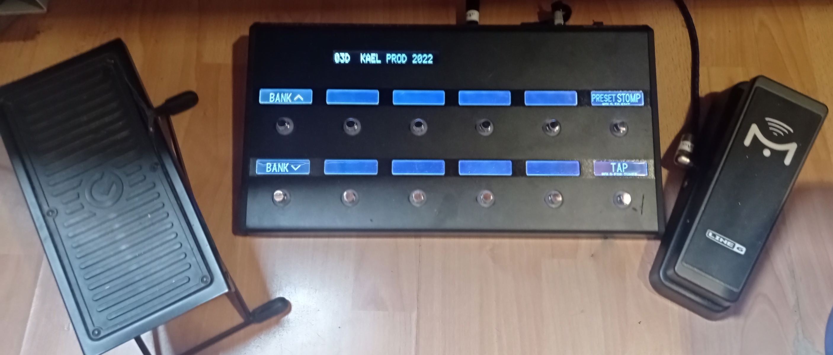 Line 6 Pedalboard by kaelatrius featuring Line 6 Helix Control and Mission Engineering SP1-L6 Helix Expression Pedal