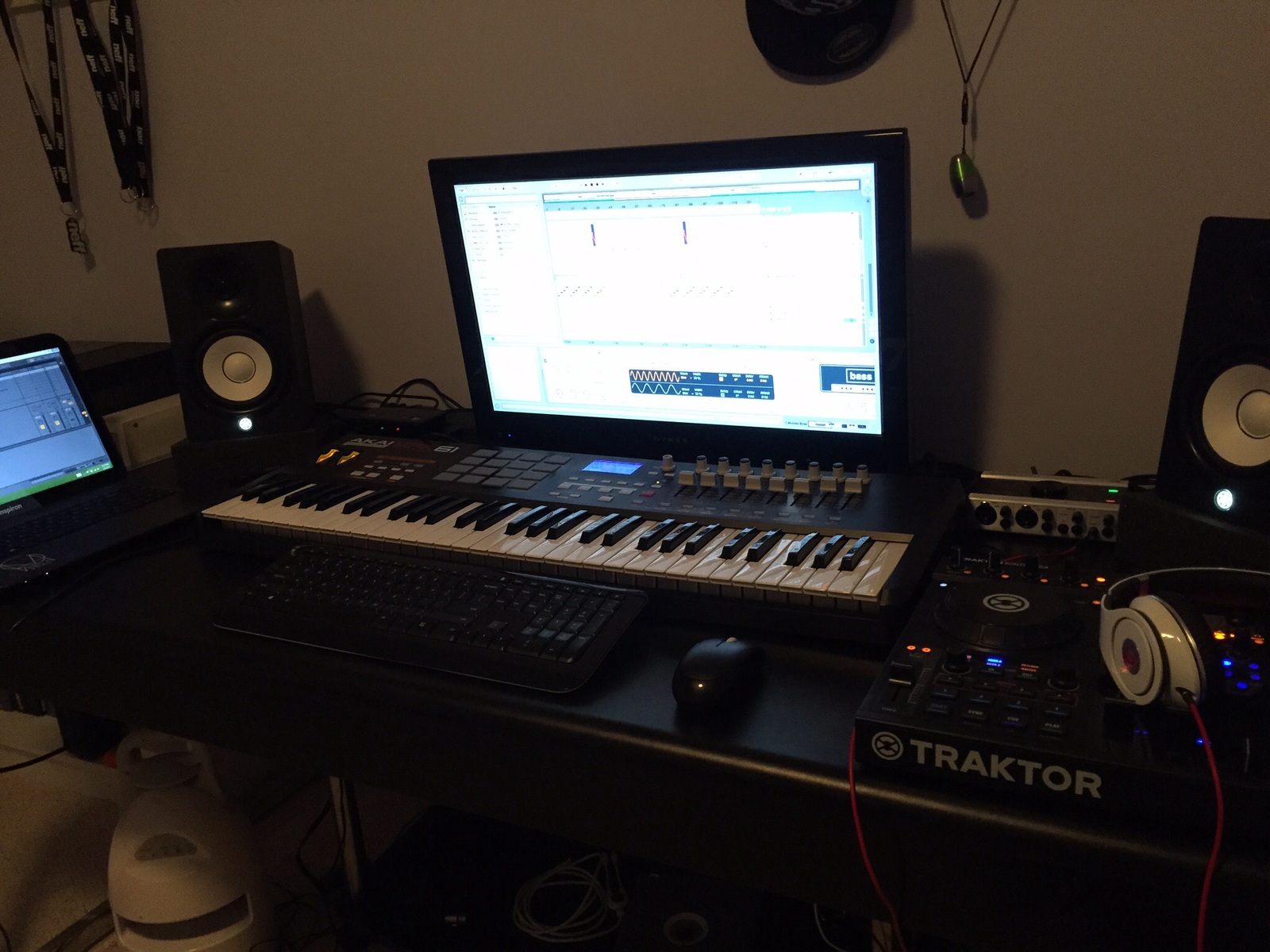 logan_egtvedt's music gear photo