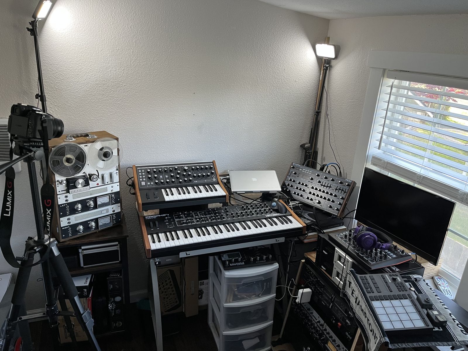 Electronic Studio Setup by theveiledcreature featuring Roberts 770X, Moog Subsequent 25, and Dave Smith Instruments Sequential Prophet REV2 and 5 more pieces of gear