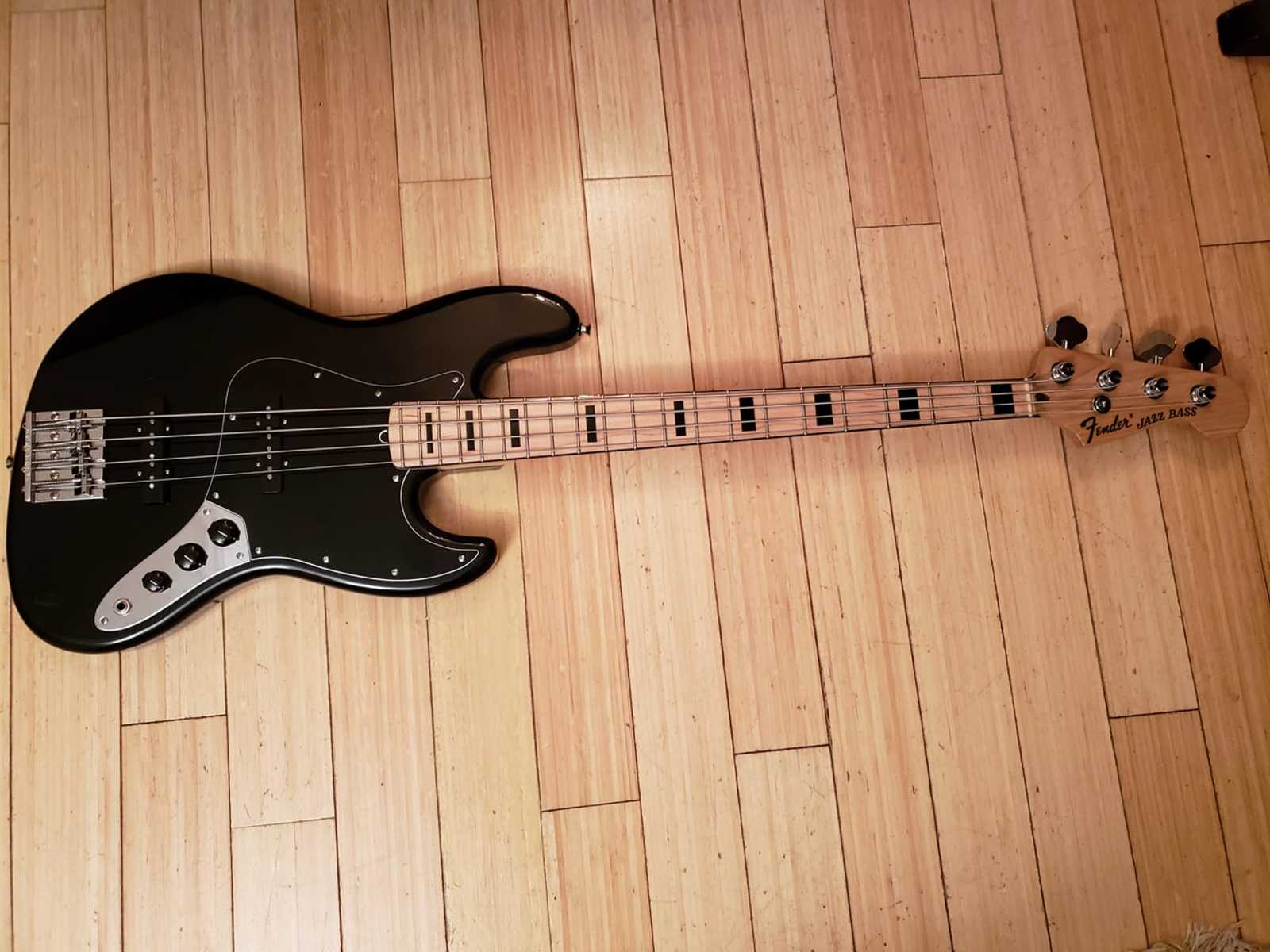 Punk Music Gear Setup by hunterkeegan featuring Fender Geddy Lee Signature Jazz