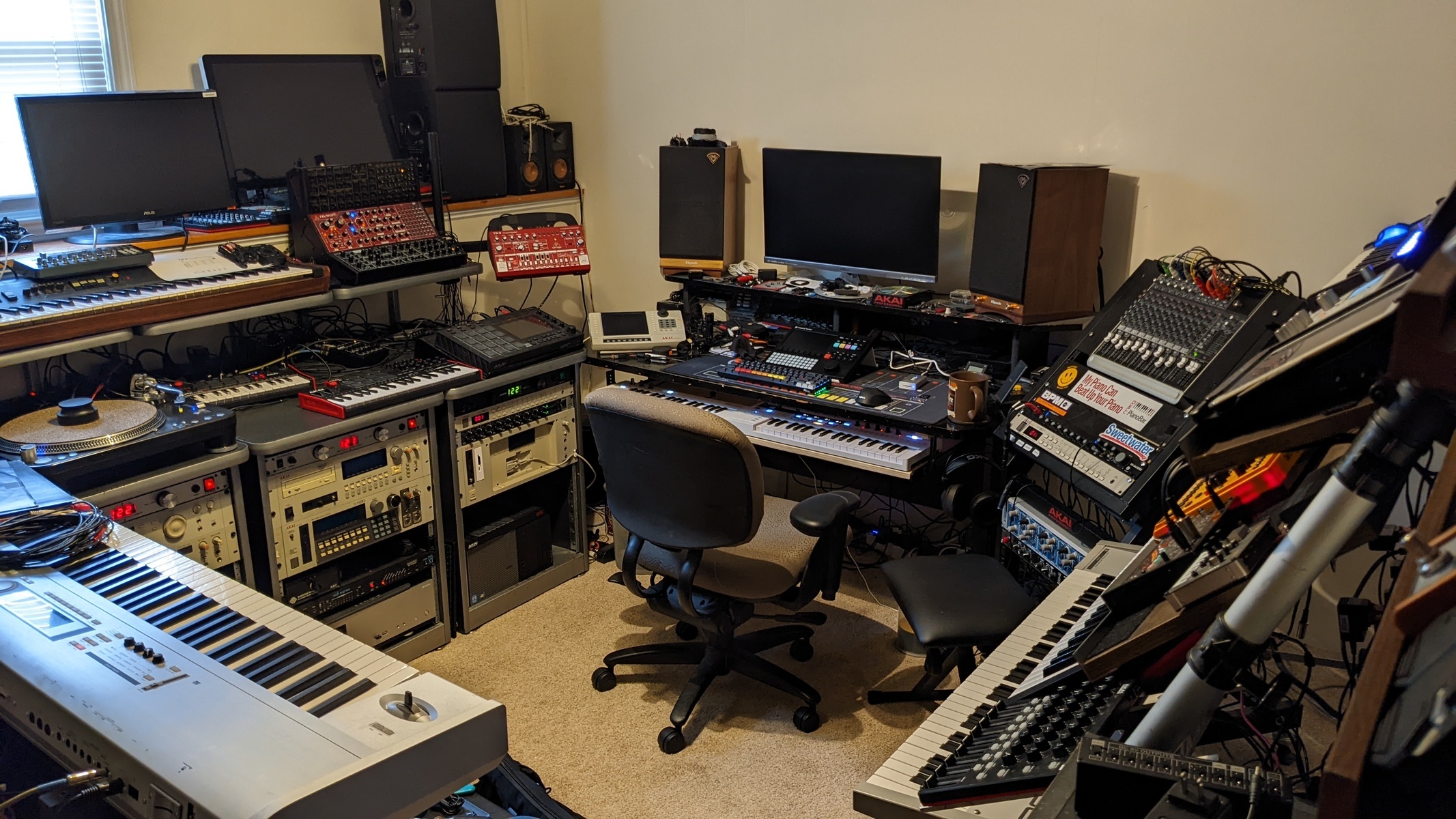 Electronic Studio Setup by dj_k9 featuring Polyend Tracker, Akai S6000, and Akai S1100 and 11 more pieces of gear