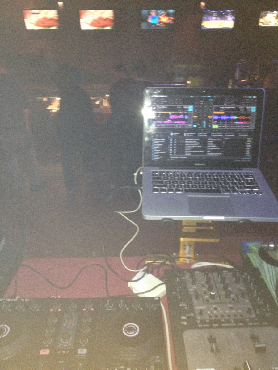 roccodinero's music gear photo