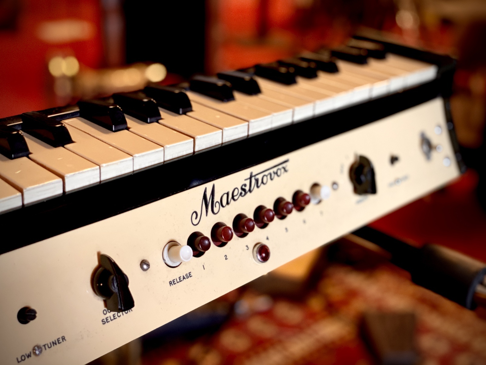 rothhandlestudios's music gear photo