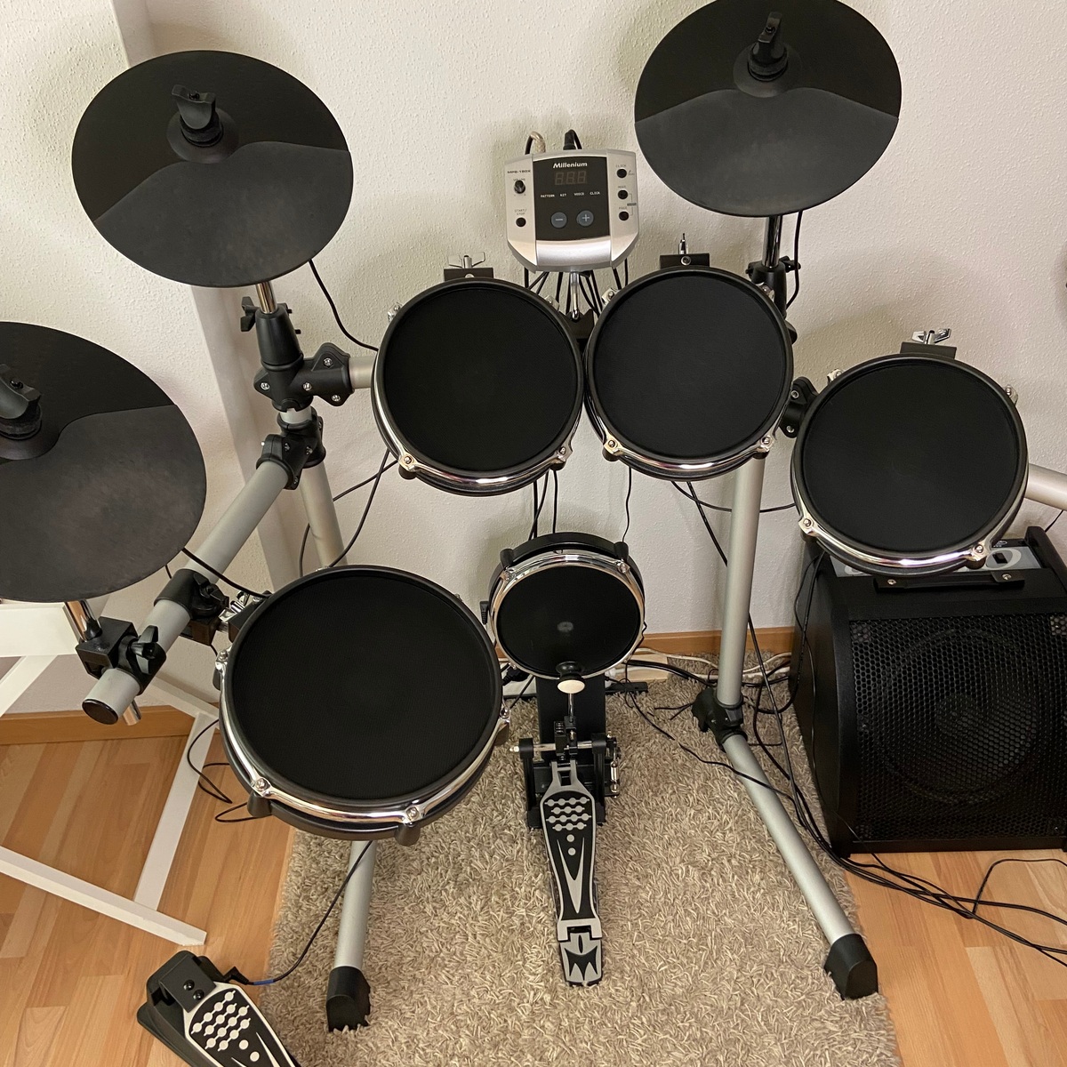 Drum Kit by michaelschach1 featuring Millenium MPS-150X E-Drum Mesh Set