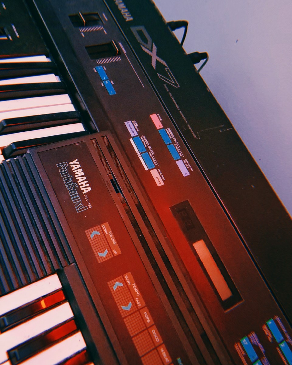 Electronic Studio Setup by abstractlion featuring Yamaha PSS-130 and Yamaha DX7