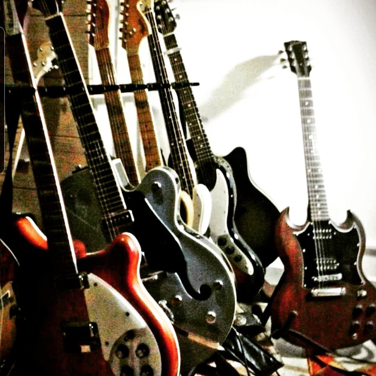 Bass Rig by cortez_rockartist featuring Fender Standard Stratocaster Electric Guitar and Fender Jazz Bass