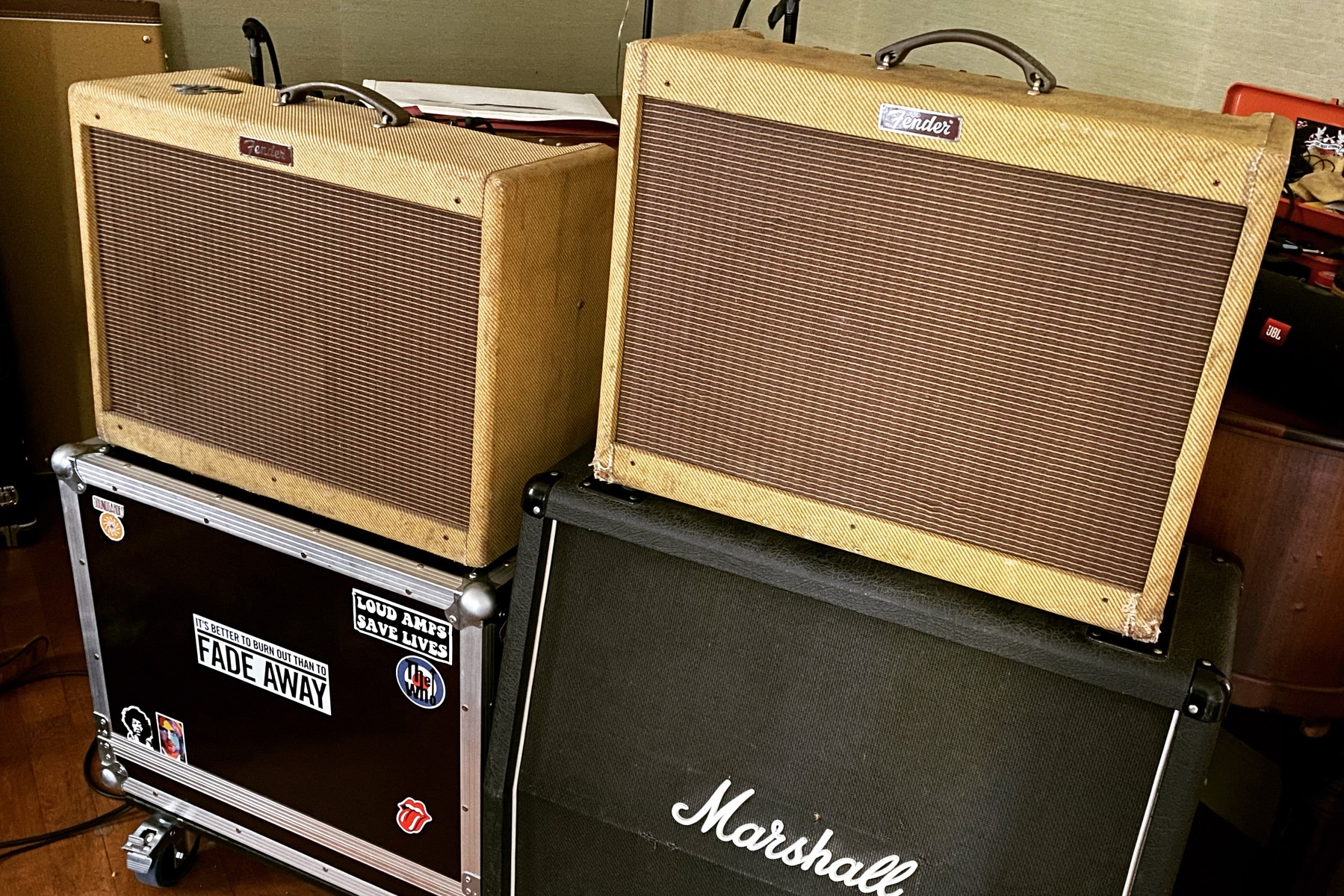 Metal Amp Rig by stephsheehy featuring Fender Blues Deluxe and Marshall 1960A 4x12'' Cabinet