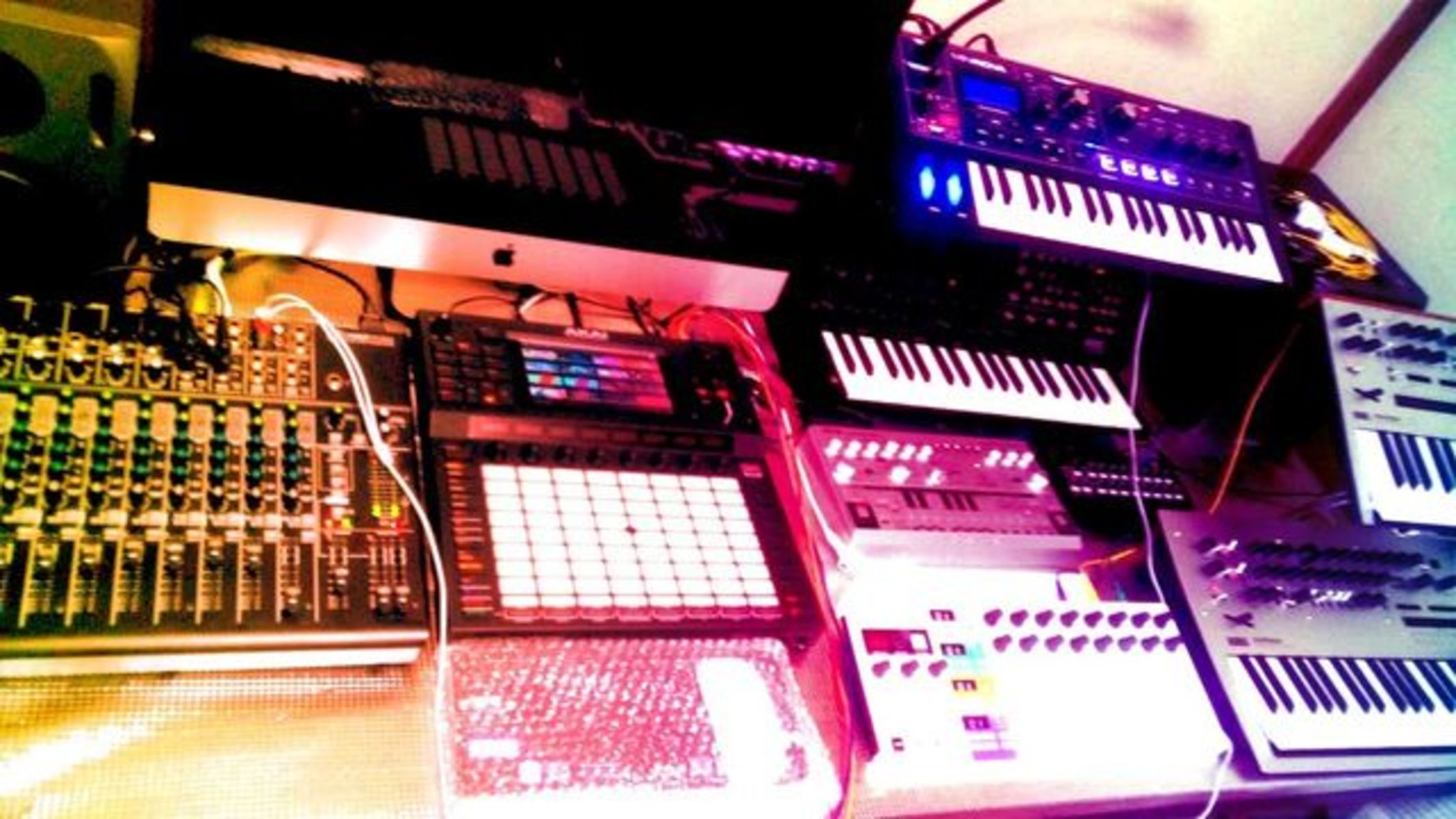 allainrauendj's music gear photo