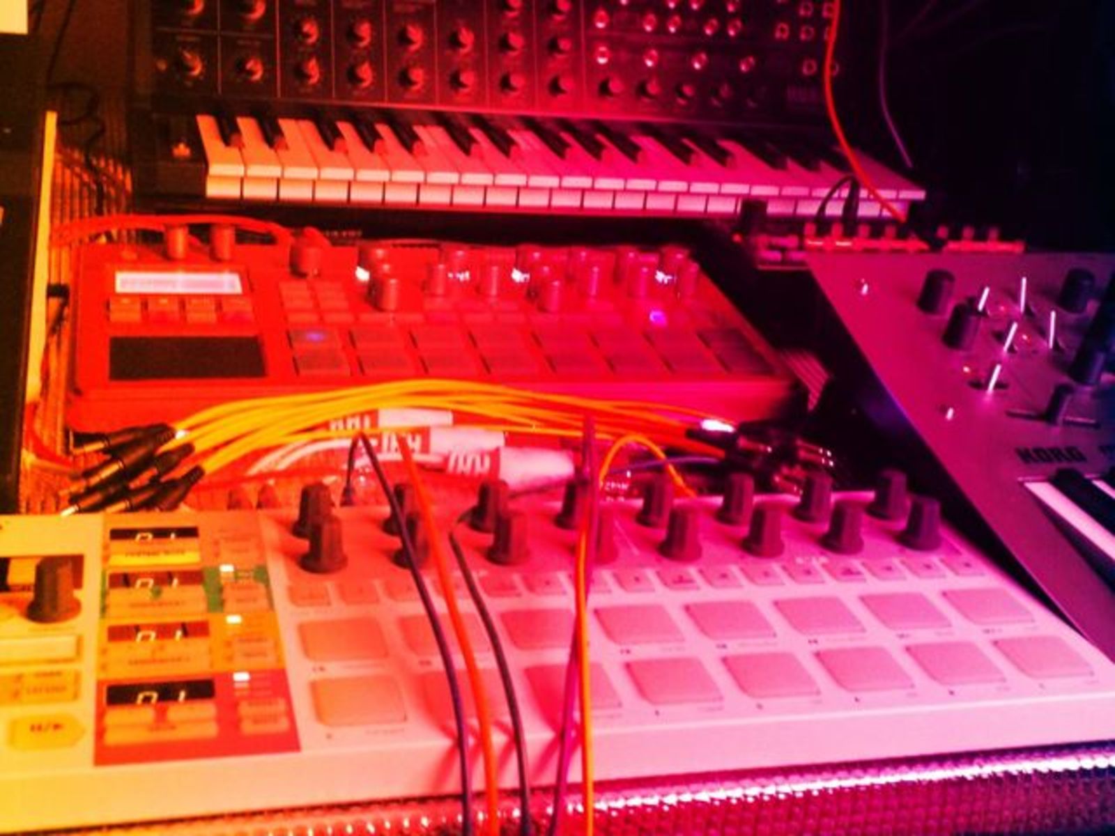allainrauendj's music gear photo
