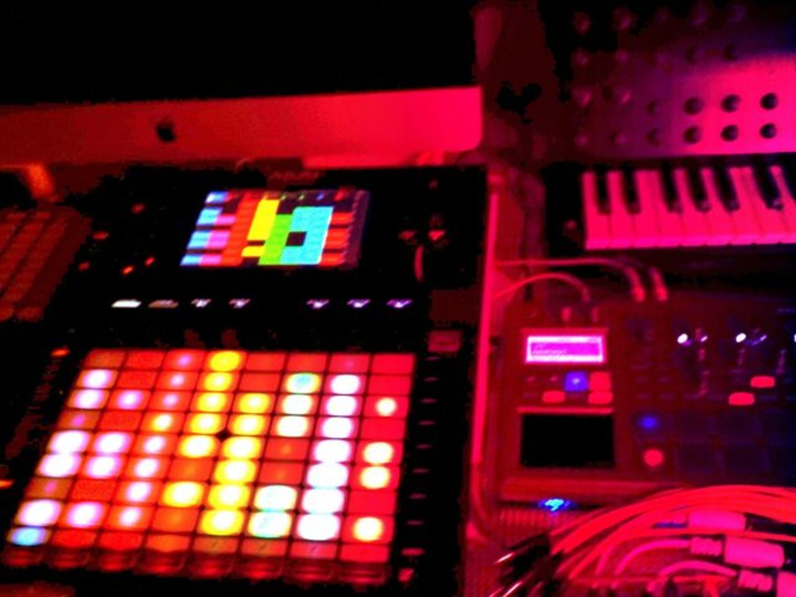 allainrauendj's music gear photo